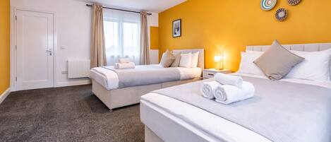 1 Schlafzimmer, Bügeleisen/Bügelbrett, Reisekinderbett, kostenloses WLAN