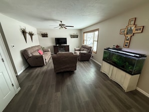 Nicht klassifiziertes Bild, 2 von 17, Schaltfläche