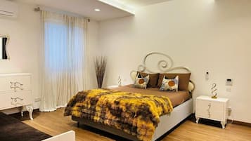 Ferro/asse da stiro, Wi-Fi gratuito