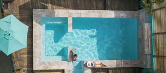 Vip parking 5 minute walk to the beach