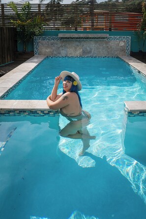 Oklassificerad bild, 5 av 9, knapp