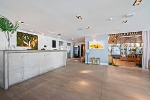 Lobby - Beach Escape 1BR • Walk to beach • Pool & Gym (Miami Beach)