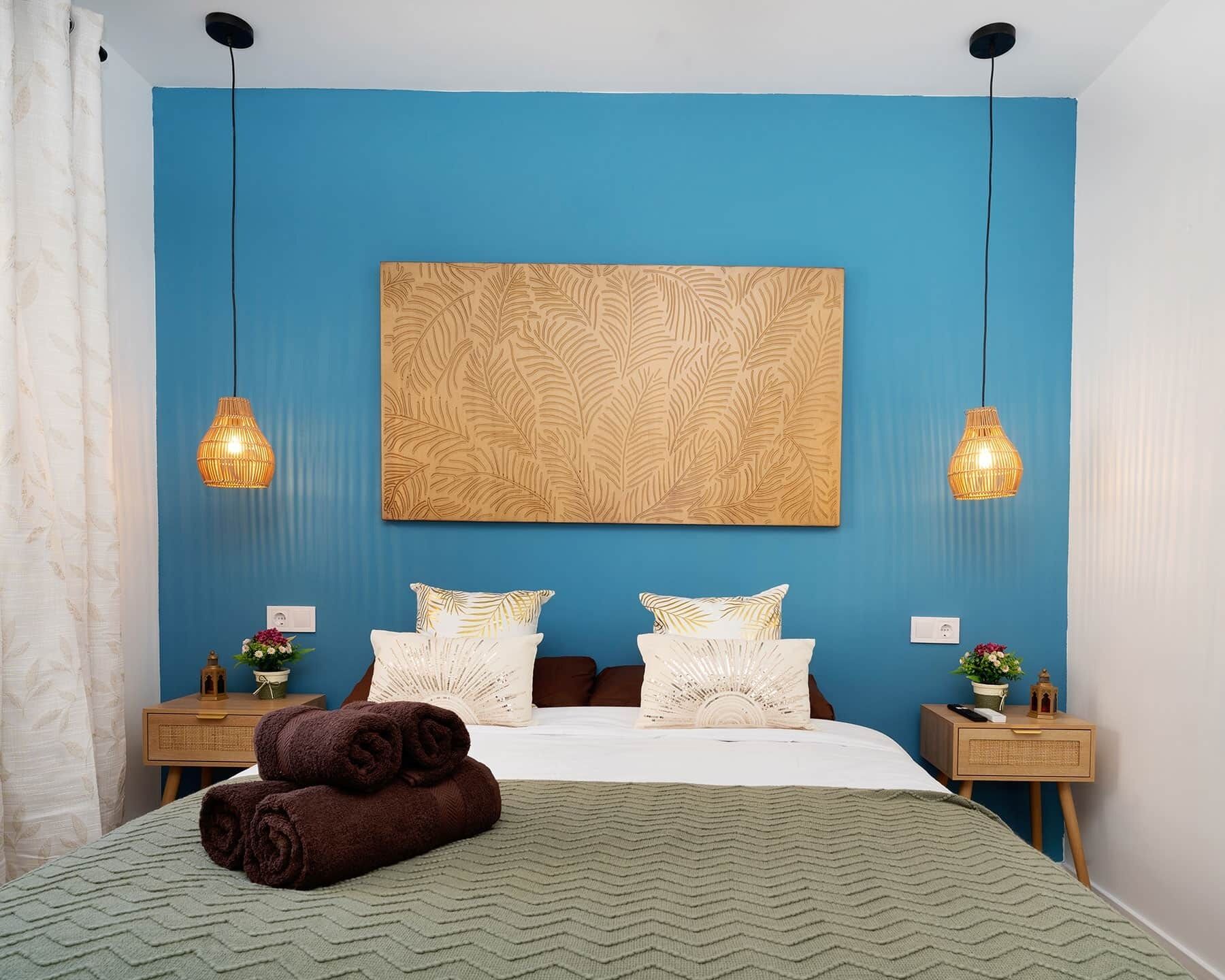 2 bedrooms, iron/ironing board, free WiFi, bed sheets