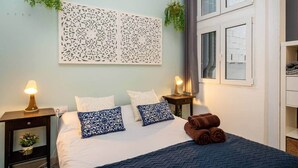 1 bedroom, iron/ironing board, free WiFi, bed sheets - Modern studio 20' Barcelona Center / 10' walk to the beach / 15' Forum Bcn (Sant Adrià de Besòs)