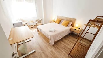 1 bedroom, desk, iron/ironing board, free WiFi