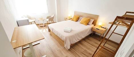 1 chambre, bureau, fer et planche Ă repasser, Wi-Fi gratuit