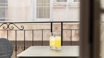 Emper Noble | Outdoor dining