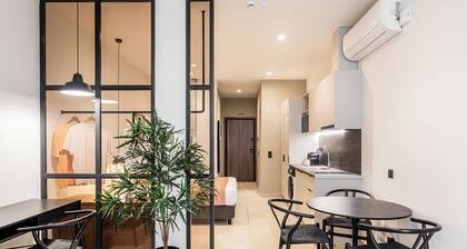 Emper by Zoia Living