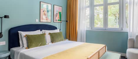 Studio tiện nghi đơn giản, quang cảnh thành phố | Bàn ủi/dụng cụ ủi quần áo, truy cập Internet không dây miễn phí