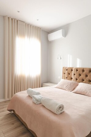 2 Schlafzimmer, Bügeleisen/Bügelbrett, WLAN, Bettwäsche