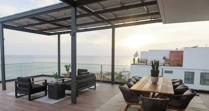 OCEAN VIEW, 4BDRM PENTHOUSE IN PRESTIGOUS PALMAREJO BAIXO PRAIA, CAPE VERDE