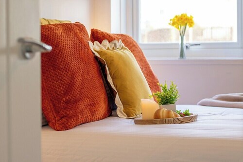 Betty's House - 3 bedroom in Coatbridge