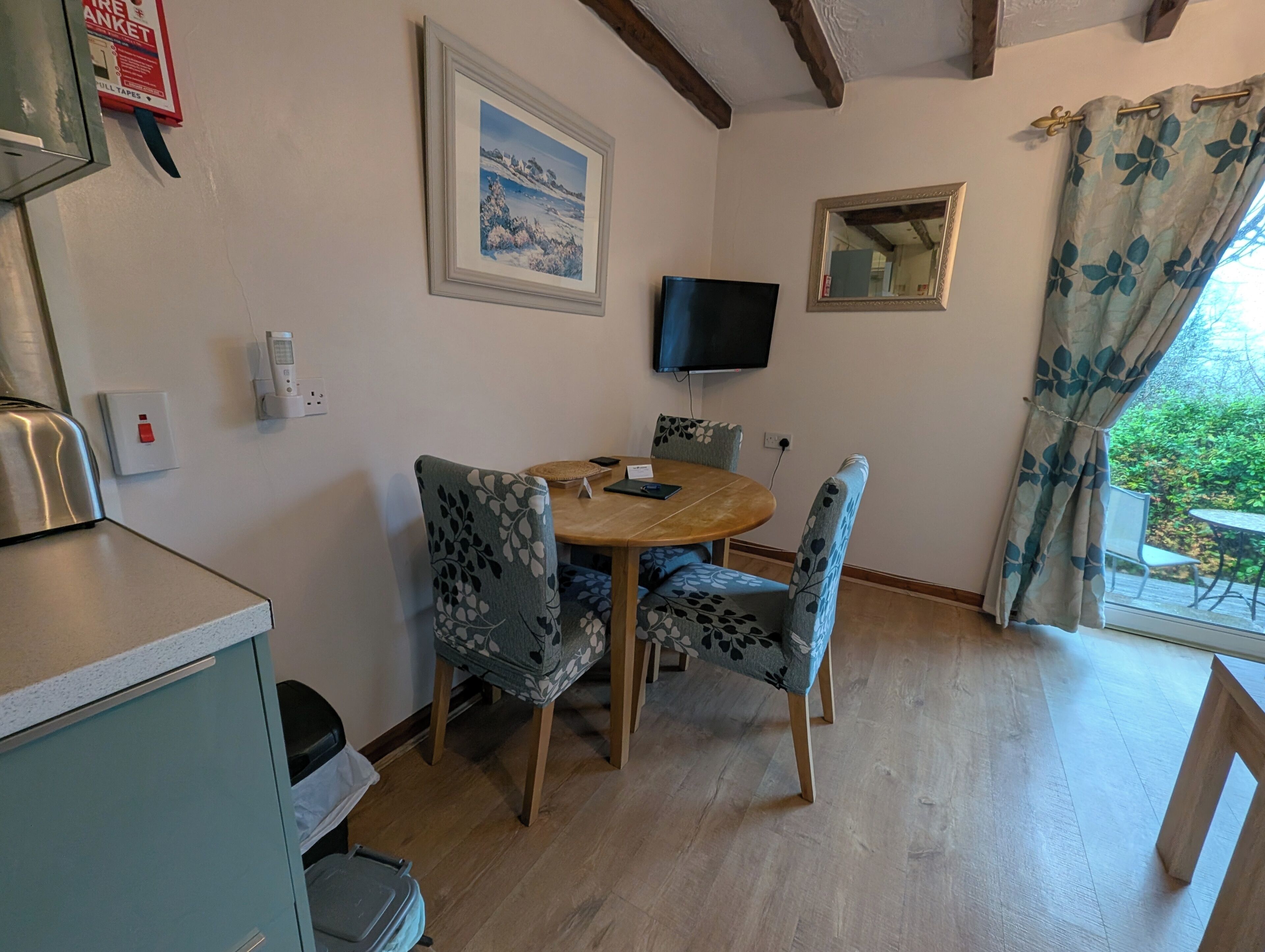 Comfort Apartment, Mountain View | Dining
