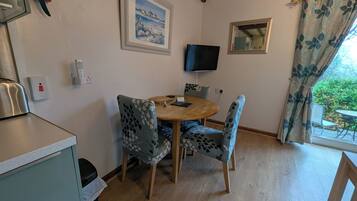 Comfort Apartment, Mountain View | Dining