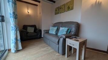 Comfort Apartment, Mountain View | Living area