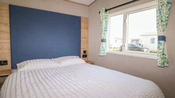 3 bedrooms, individually decorated, individually furnished, free WiFi