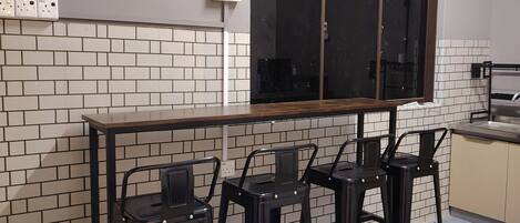 Double Room | Shared kitchen facilities | Microwave