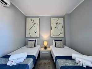 2 bedrooms, bed sheets - Faro Modern by Homing (Faro)