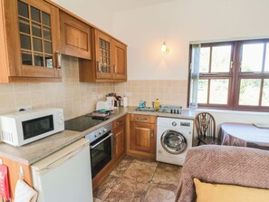 Cookware/dishes/utensils - The Calf House (Saltburn-by-the-Sea)