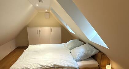 "Magd & Knecht" - 2 bedrooms (double + single room) | terrace | 3 pers.