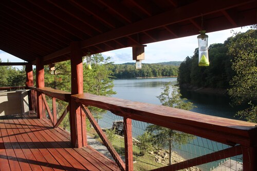 Lakefront Retreat Sleeps 20 | Game Room, Arcade & Private Dock on Norris Lake