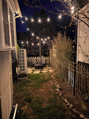 Terrace/patio - State St. Parlor | Walk Downtown | Newly Designed (Portsmouth)