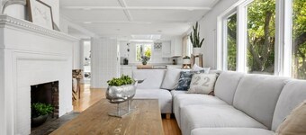 Greenery & Waves • A/C • Walk to Beach • Deck