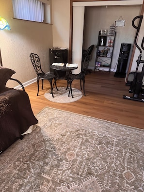 Interior - Great location! Close toRedrocks amphitheaterthe historicaland other towns. (Lakewood)