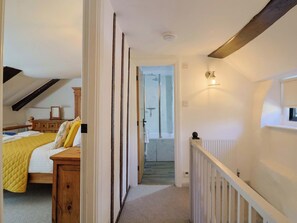 Cottage | 4 bedrooms, individually decorated, individually furnished, free WiFi - Bridge Cottage (Bridport)