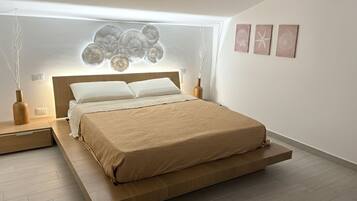 Bügeleisen/Bügelbrett, WLAN, Bettwäsche