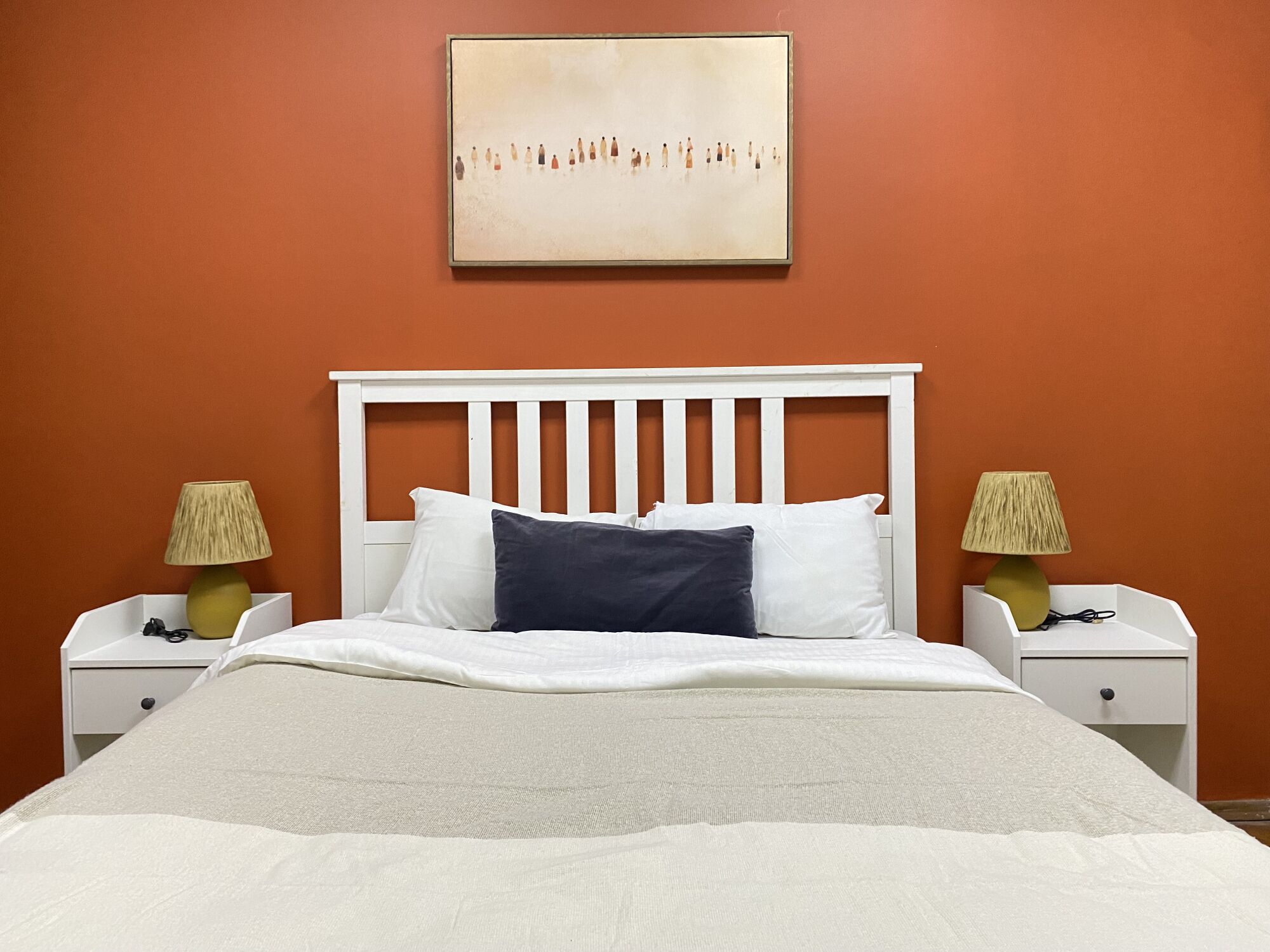 4 bedrooms, desk, iron/ironing board, free WiFi