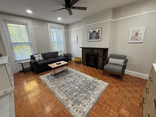 Stylish Studio in downtown Albany