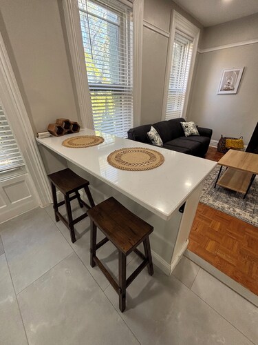 Stylish Studio in downtown Albany