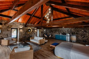 Oklassificerad bild, 4 av 19, knapp