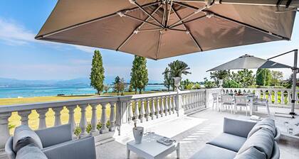 Luxury Lake-Front Catullo A2