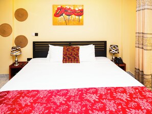 Unclassified image, 4 of 41, button - Cactus Creek Hotel (Aburi)