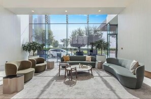 Lobby sitting area - Vogue | Forte Downtown near Dubai Mall | Burj Khalifa (Dubai)