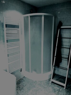 Unclassified image, 5 of 20, button - Holiday Home “L’échappée Belle” with Wi-Fi (Fresne-Cauverville)