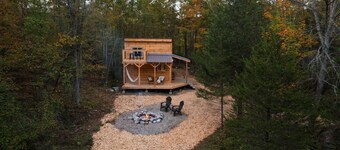 Addys cabin in the trees