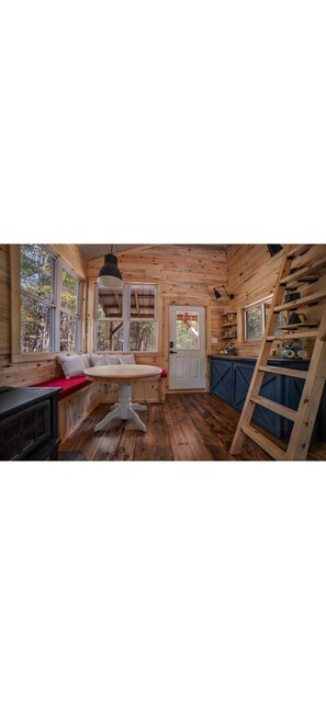 Nicht klassifiziertes Bild, 4 von 40, Schaltfläche