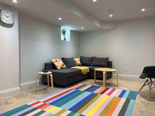 Queen Street West 1BdR Apt - Ossington - Trinity Bellwoods