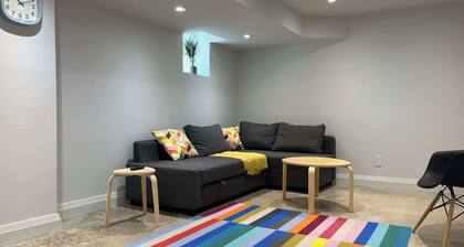 Queen Street West 1BdR Apt - Ossington - Trinity Bellwoods