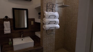 Douche, bidet