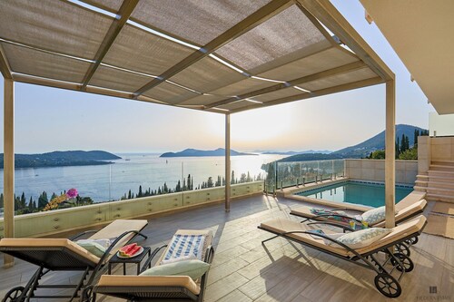 Hedera Estate, Villa Hedera XXI