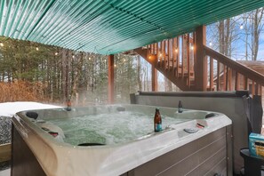 Bain à remous extérieur