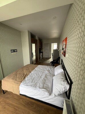 Luxury Apartment, Balcony, City View | Free WiFi - Tbilisi Airport Panorama (Tbilisi)
