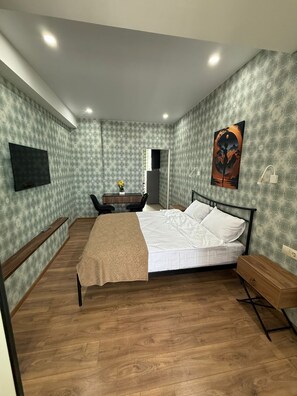 Luxury Apartment, Balcony, City View | Free WiFi - Tbilisi Airport Panorama (Tbilisi)