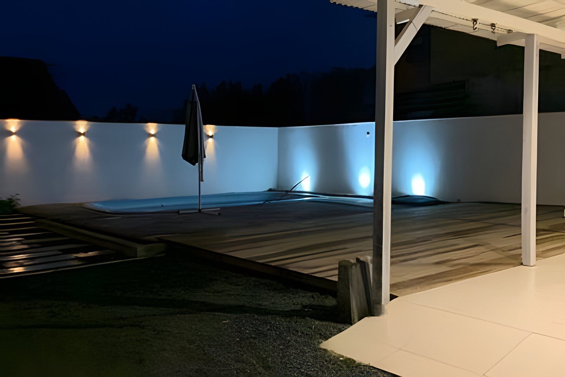 Front of property – evening/night