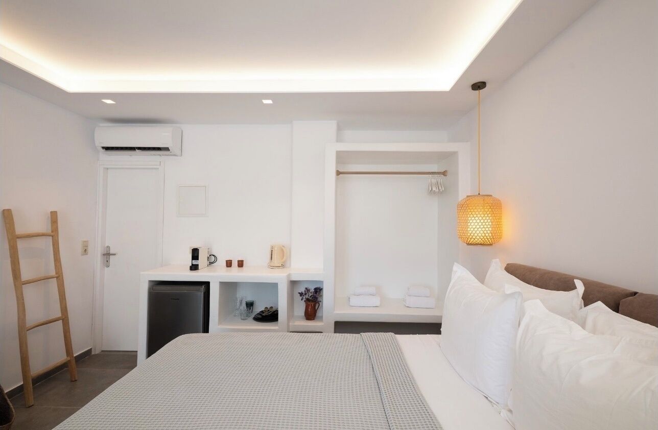 Habitación superior, vista a la alberca | Tabla de planchar con plancha y wifi gratis 