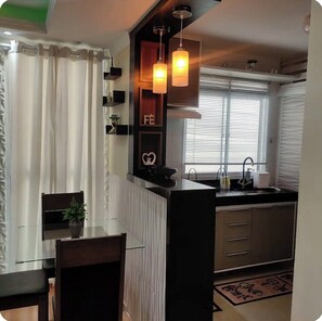 Uklassifisert bilde, 4 av 8, knapp